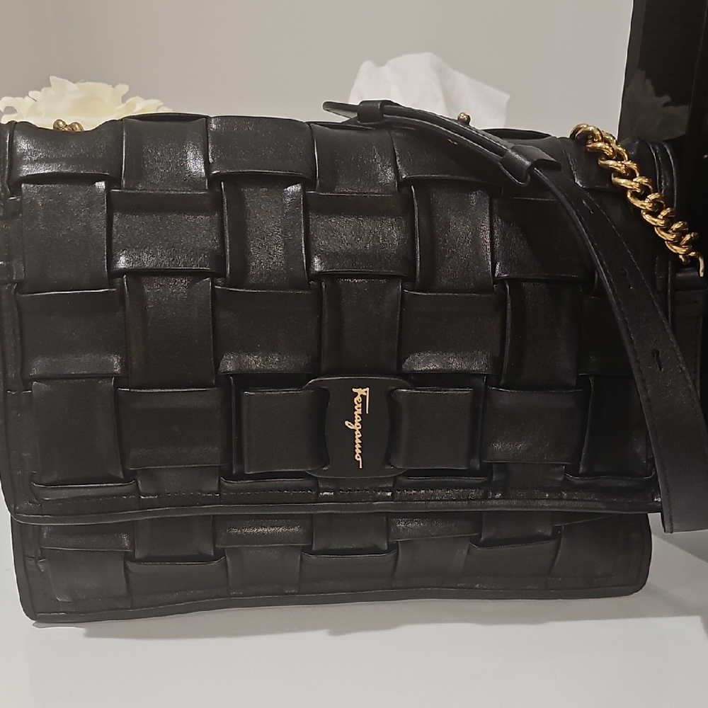 Salvatore Ferragamo Black Woven Shoulder Bag - Picture 2 of 8